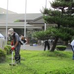 除草作業を行いました（敬風園）